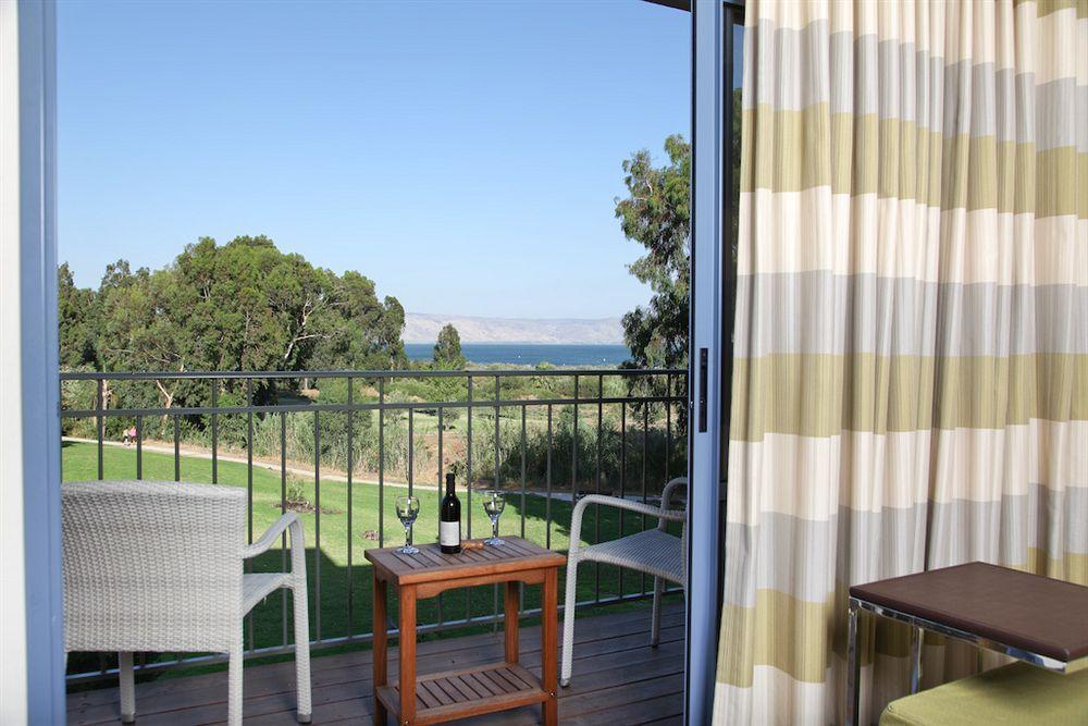 Nof Ginosar Hotel Екстериор снимка